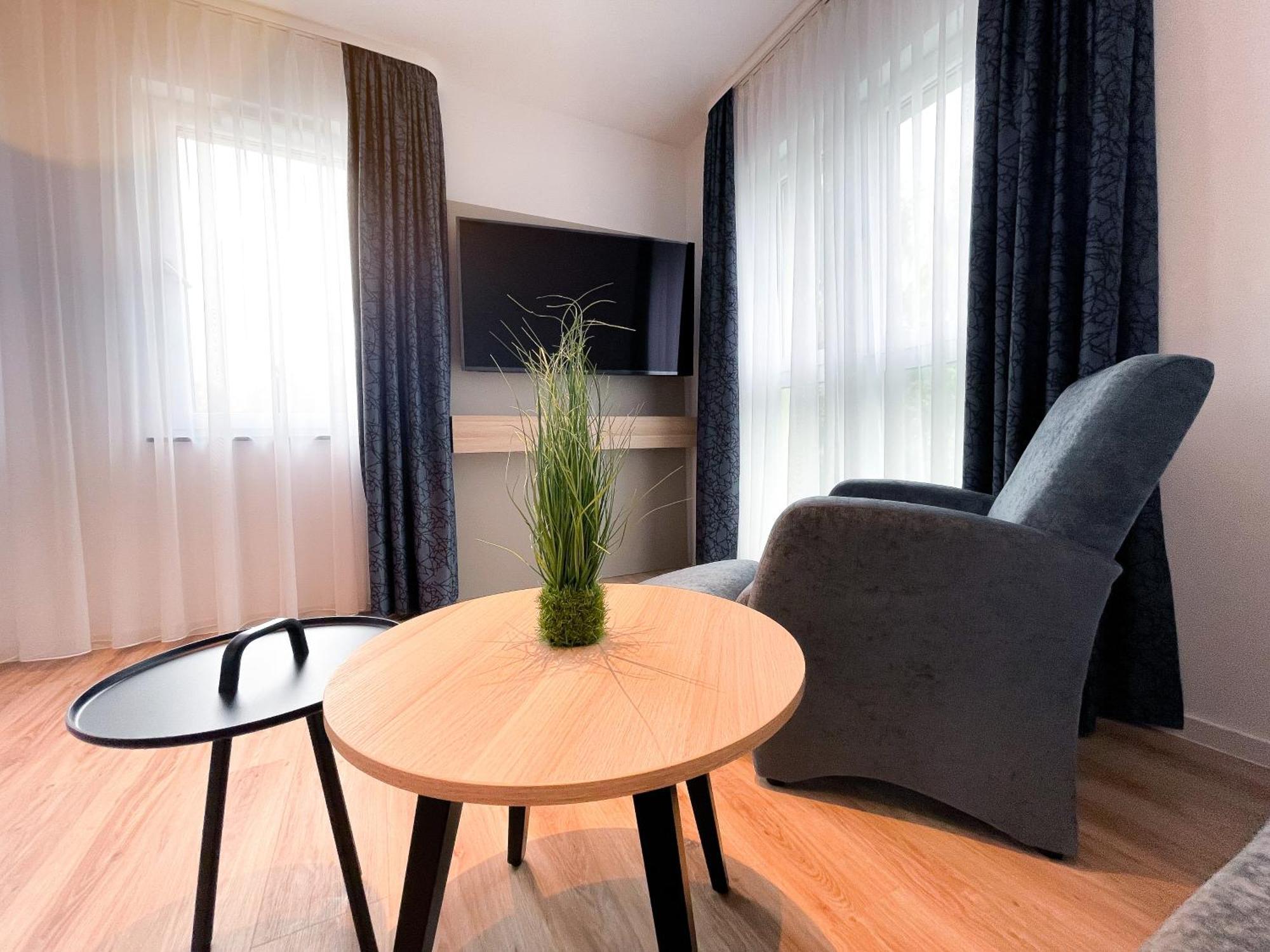 Holi-berlin Hotel
